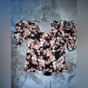 Floral top!